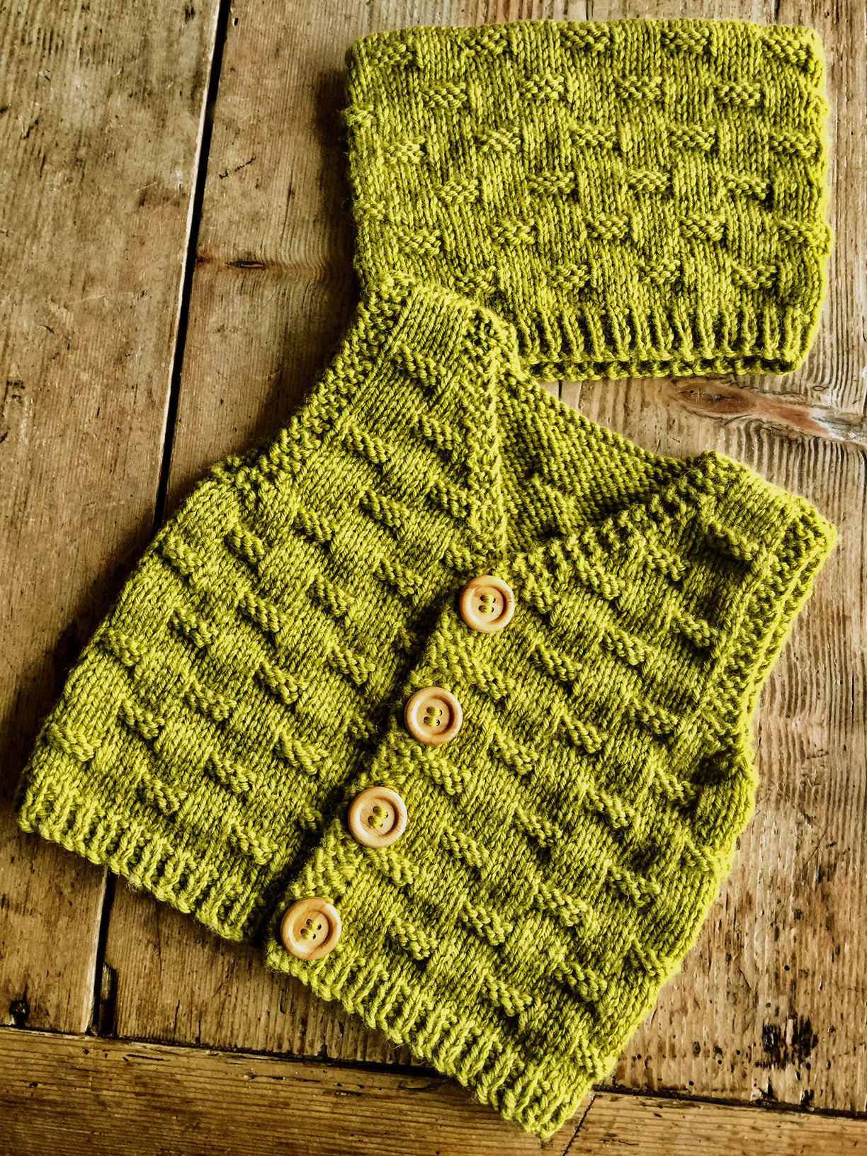 Theodore Vest & Hat 8ply | Lisa F Design - BC68