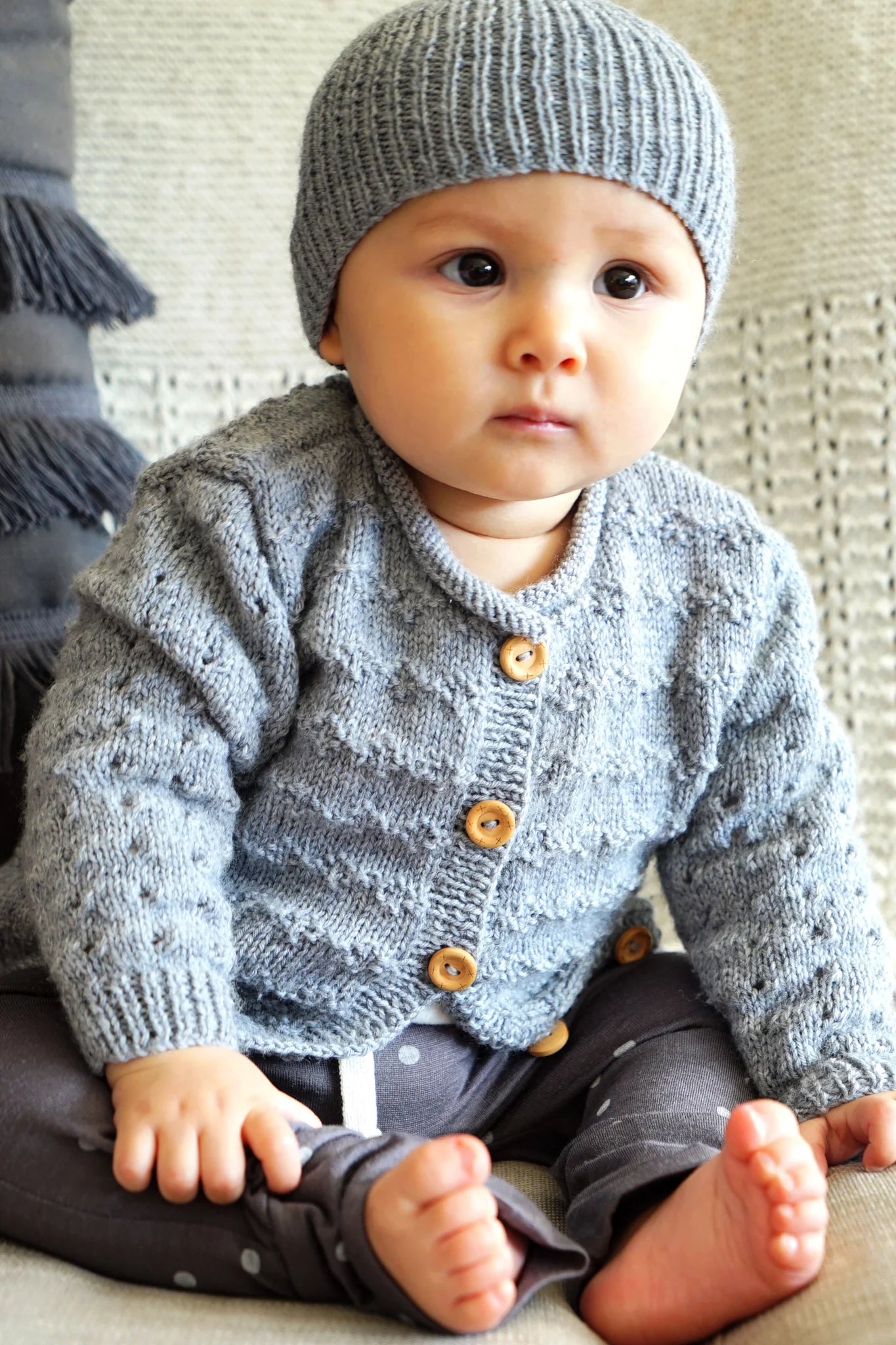 Clementina Cardi & Hat 4ply | Lisa F Design - BC82
