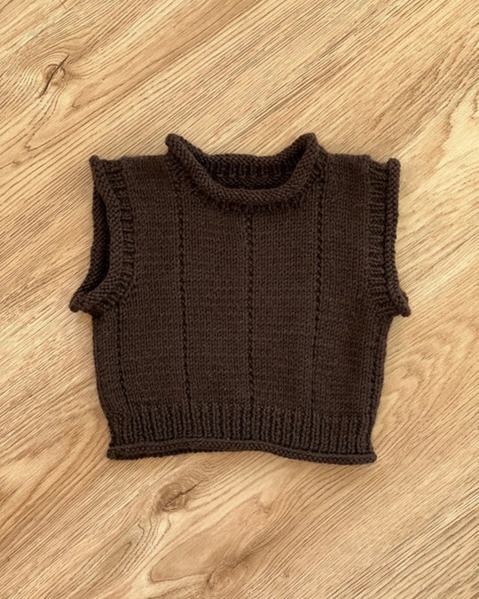 Billie Vest 8ply | The Kiwi Stitch & Knit Co
