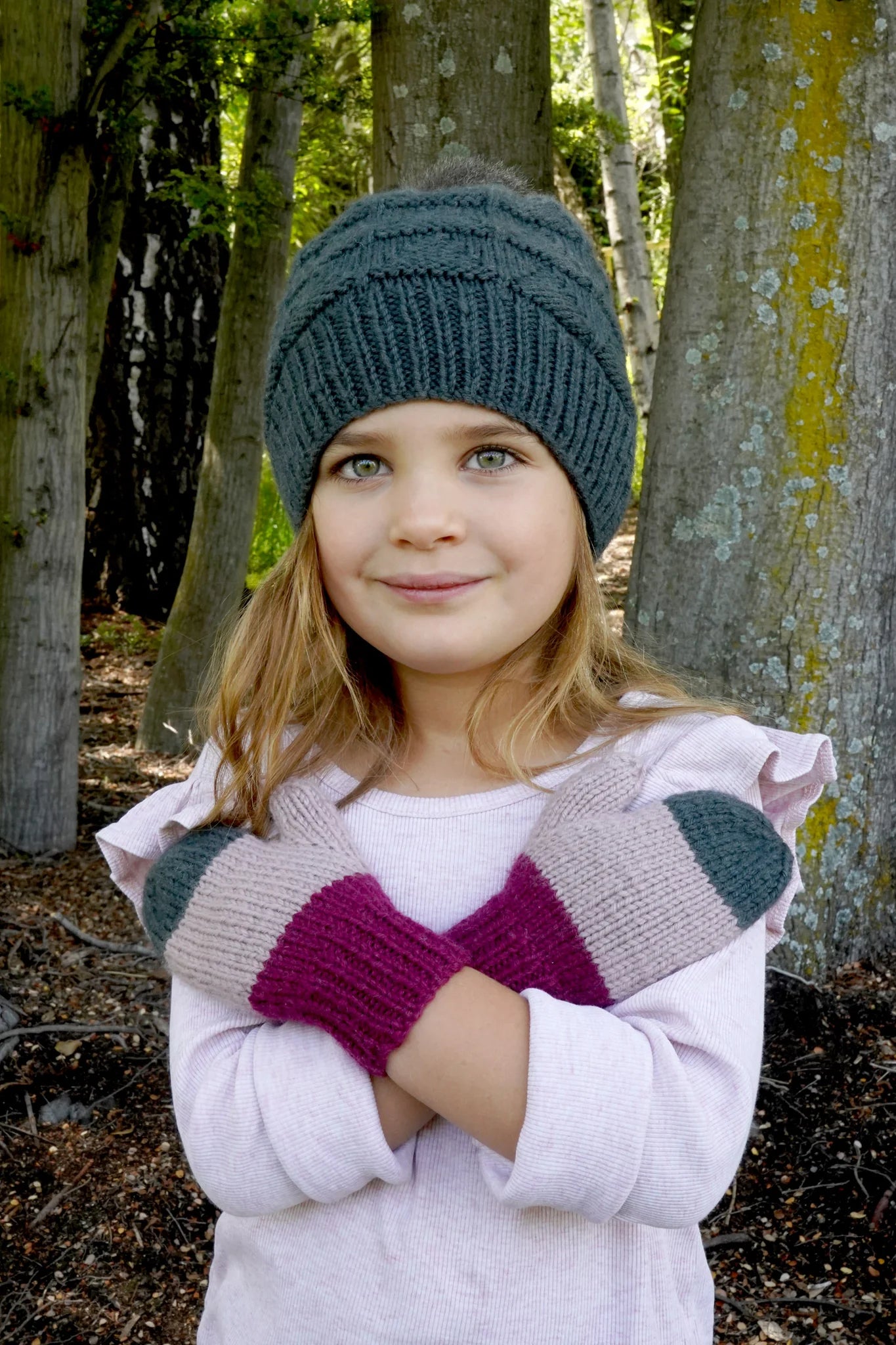 Sunday Hat & Mittens 8ply | Lisa F Design LC38