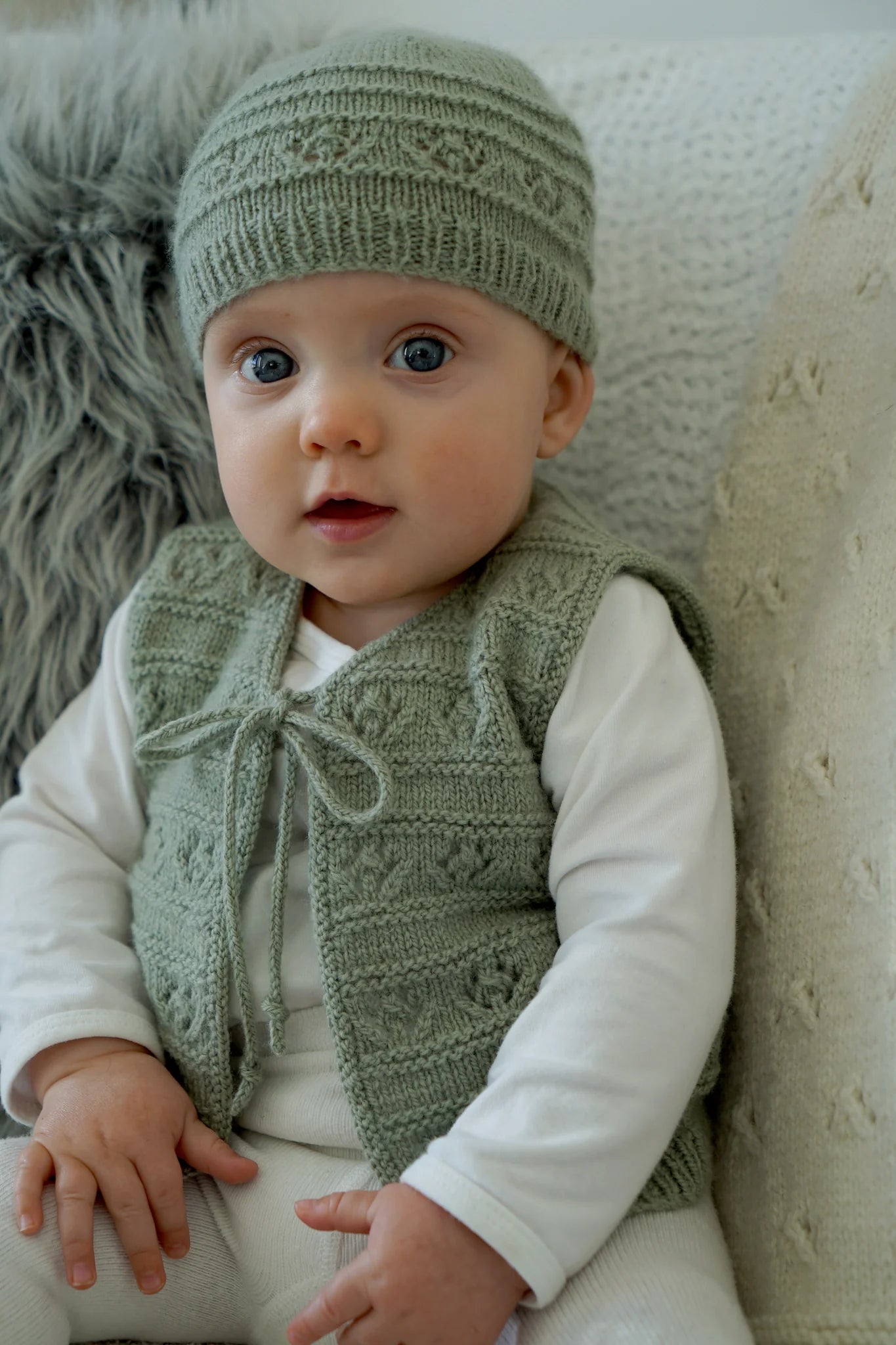 Faith Vest & Hat 4ply | Lisa F Design BC89