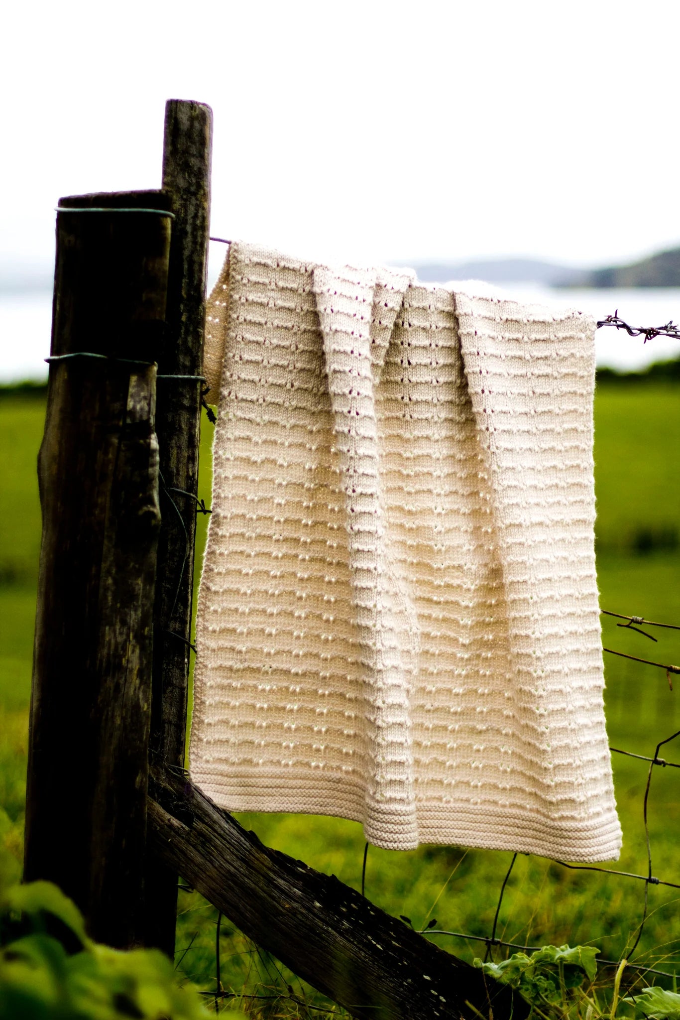 Ripple Blanket 8ply | Lisa F Design - BC08