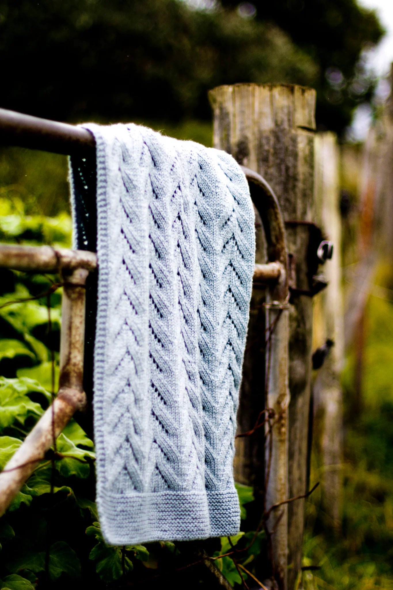 Twisty Lace Blanket 8ply | Lisa F Design - BC11