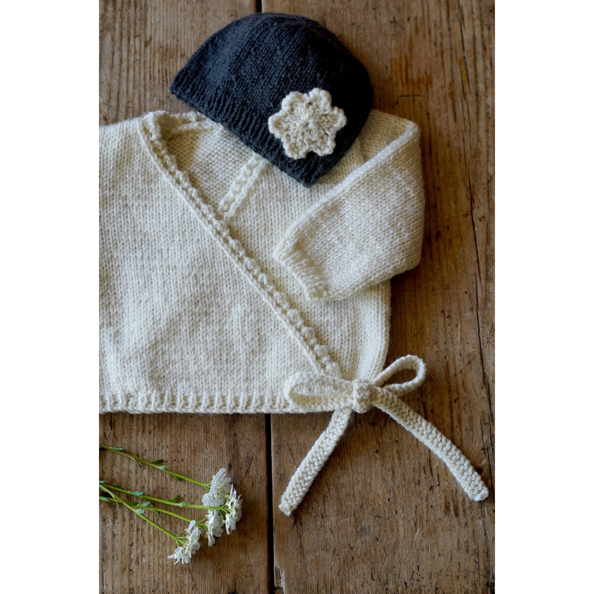 Sophia Cardi & Hat 8ply | lisafdesign BC73