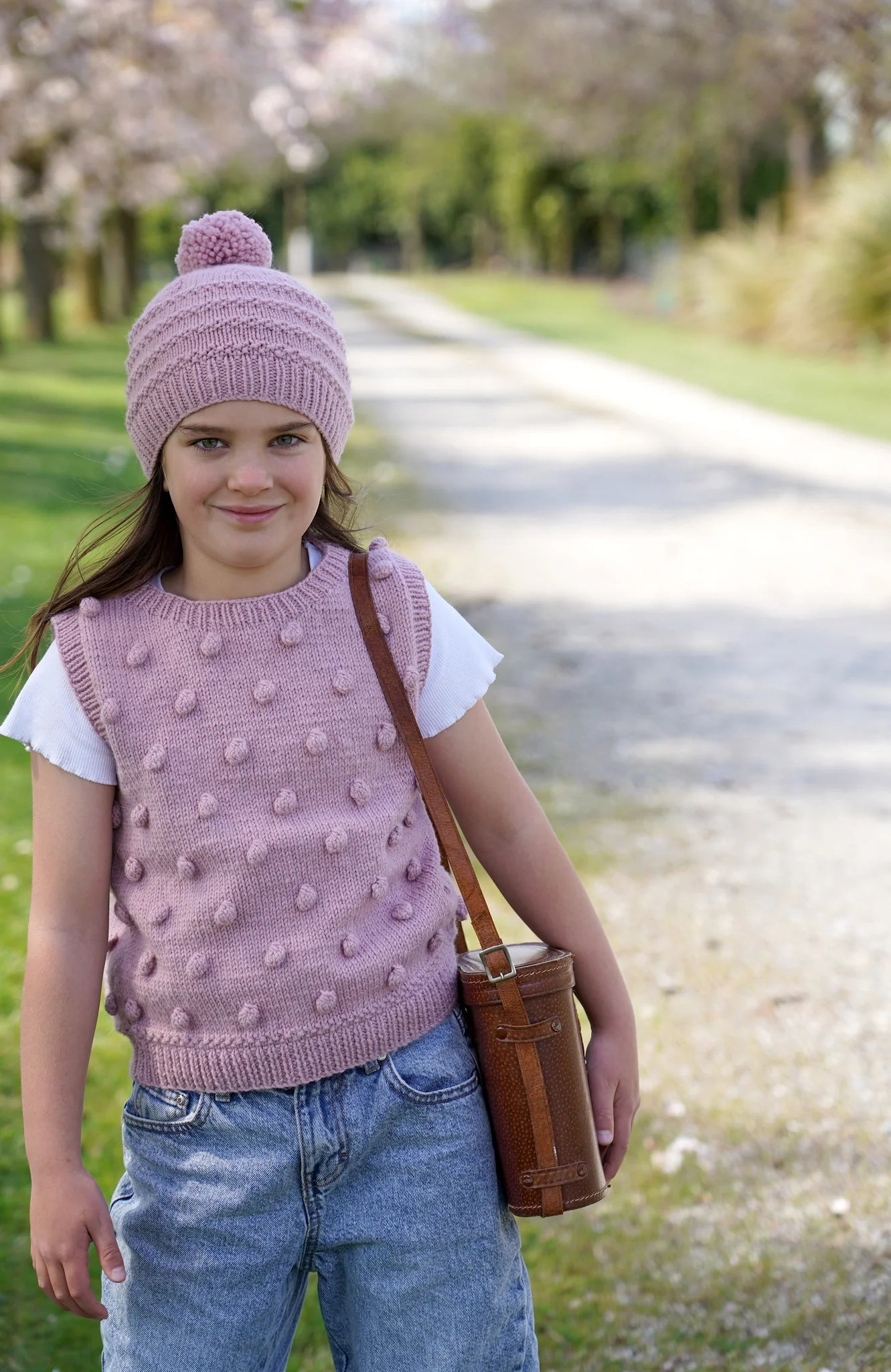 Freya Vest & Hat 8ply | Lisa F Design LF63