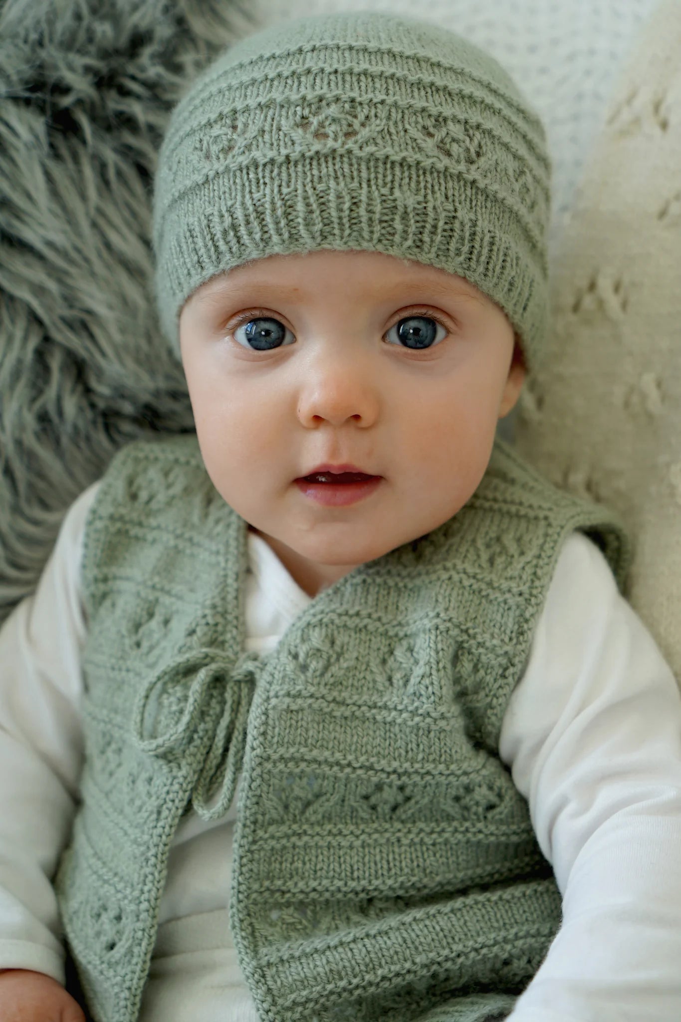 Faith Vest & Hat 4ply | Lisa F Design BC89