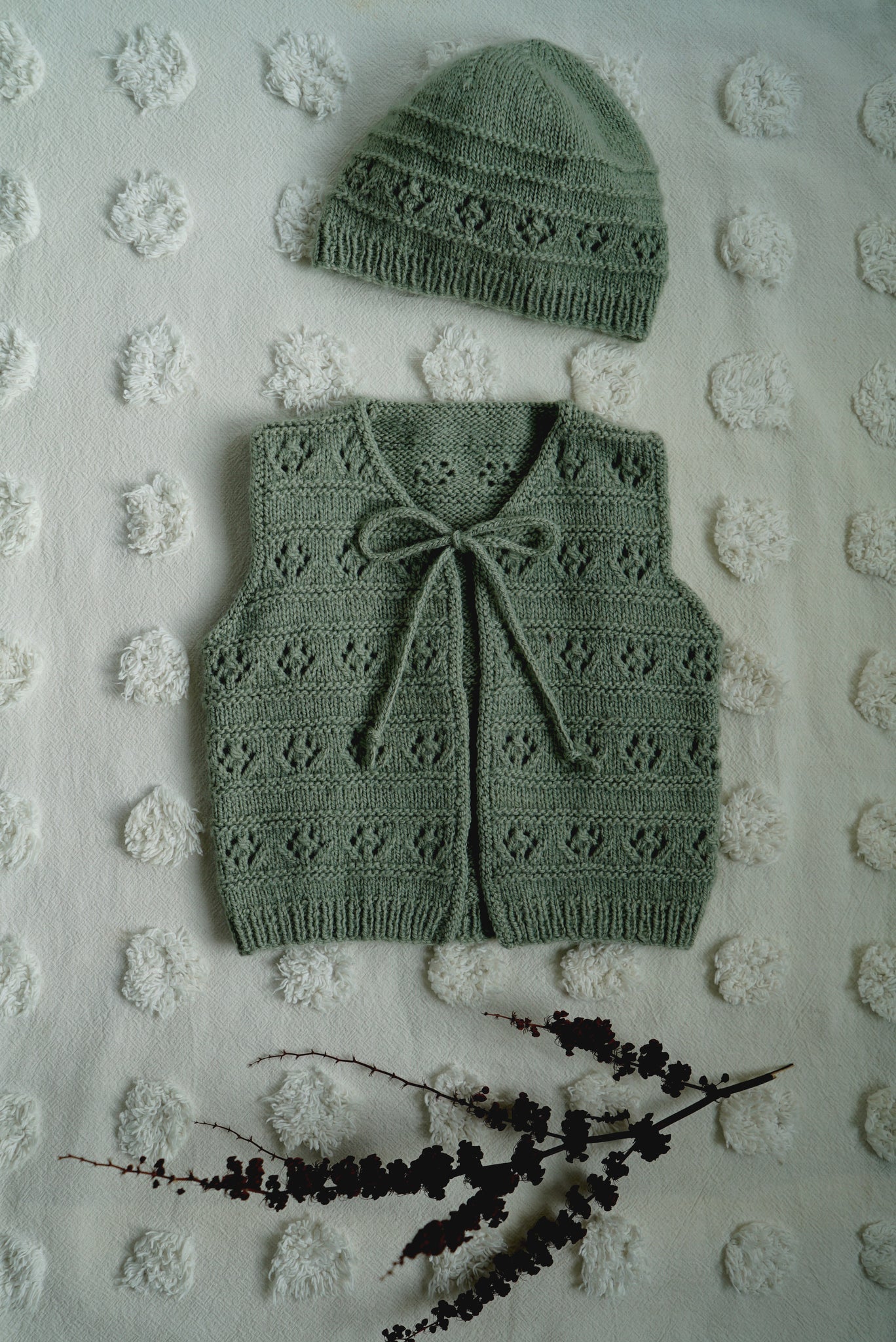 Faith Vest & Hat 4ply | Lisa F Design BC89