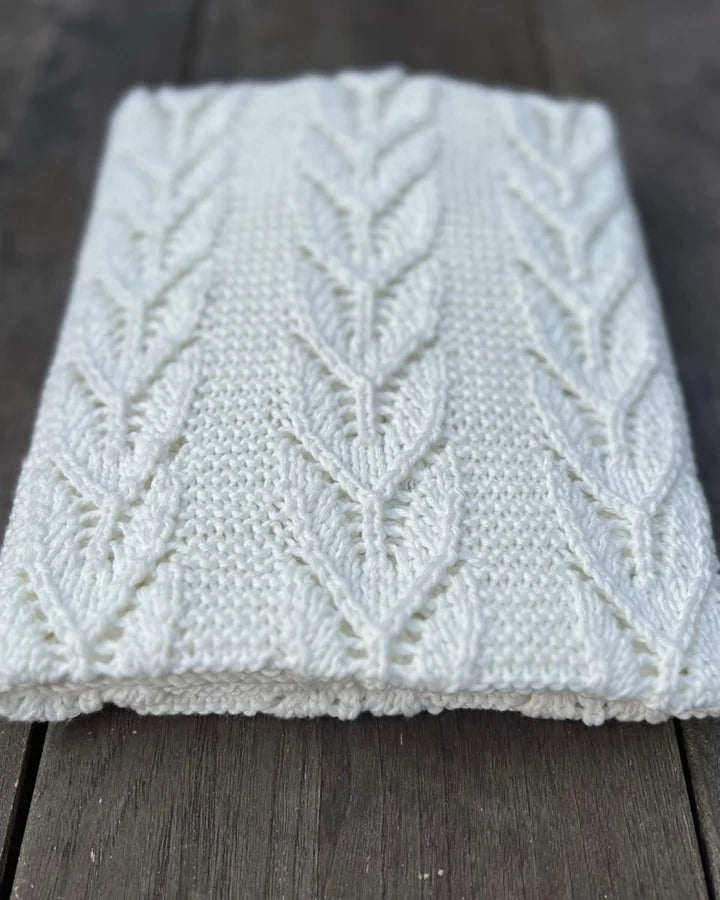 Willow Blanket 8ply | The Kiwi Stitch & Knit Co